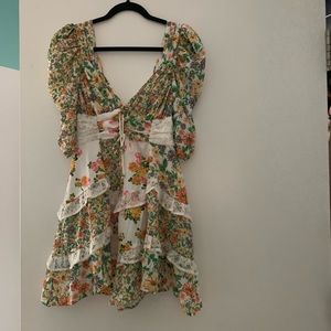 Roslyn mini dress for love and lemons size XS